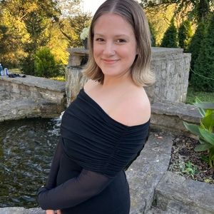 Meet your Posher, Joyce